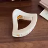 Presilha de Cabelo Triangular de Alta Qualidade, Presilha Shark de PC de Alta Qualidade para Rabo de Cavalo Alto Semi-Preso, Presilha de Garra Simples e Versátil em Cor de Gelatina
