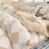 Conjunto de Cama Quatro Peças 100% Algodão Puro Algodão Puro Todo Algodão 2025 Novo Estilo Lençol Capa de Edredom Lençol de Elástico Conjunto de Três Peças para Dormitório Roupa de Cama