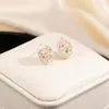 Aguja de Plata Estilo Chino Nuevo Exquisitos Frescos de Alta Gama Lujo Moda Dulces Pendientes para Mujer con Forma de Corazón de Fresa