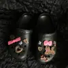 Nuevos accesorios para zapatos de agujero cruzado transfronterizos diy resina lindo gatito traje desmontable para zapatos hebilla de flor para zapatos