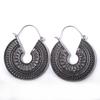 Pendientes redondos huecos de estilo bohemio para mujer, estilo europeo y americano, de aleación, con huecos tallados, estilo étnico.