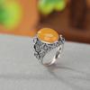 Anillo de plata de ley Yilu S925 con cera de abejas, estilo étnico, con diseño vintage desgastado y flores de la suerte como brocado y superficie de huevo.