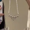 Colar Gargantilha com Pingente de Borla de Pérola Imitação Feminino High-End Elegante Corrente para Clavícula Versátil de Verão Luxo Acessível Nicho