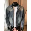 Chaqueta de Mezclilla Amarilla con Tinte de Barro, Cuello Alto, Desestructurada, Lavada, Desgastada, Estilo Retro Americano, Para Hombre, Primavera Otoño, Retazos, Holgada, Moderna