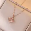 Collar para Mujer, Nuevo Colgante de Amor Transfronterizo de Moda, Diseño Nicho, Collar de Cadena para Clavícula Simple y Versátil