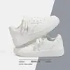 Zapatos de Plataforma Zapatos Blancos Otoño 2024 Nuevo Suela Gruesa Elevados para Mujer Estilo Coreano ins Modernos Combinan con Todo Transpirables Casuales Zapatilla