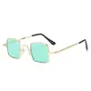 Moda Retro Cuadrado Hip-Hop Espejo de Príncipe Tono Vibrante Estilo Celebridad de Internet Gafas de Estilo Cóncavo Gafas de Sol Divertidas Gafas de Sol