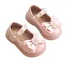 Zapatos de Princesa para Niñas Estilo Nuevo Primavera y Otoño Zapatos Pequeños de Cuero con Lazo de Perla Zapatos para Bebés y Niños Pequeños Suela Suave Antideslizantes Zapatos Individuales para Niños