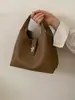 Bolsa de Mão Cesta de Legumes de Luxo para Mulheres 2026 Nova Nicho Leve Luxo Retro Versátil para o Dia a Dia Transversal Bolsa Saco