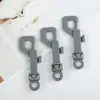 Suministrado Directamente del Fabricante, Llavero de Plástico con Hebilla en Forma de P Giratorio 360°, Clip de Resorte Colorido, Mosquetón en Forma de P, Los Colores Se Pueden Personalizar.