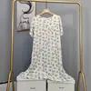 Novo Pijama de Algodão e Seda 2025 para Mulheres, Verão Fino Tamanho Grande, Vestido Longo de Algodão Artificial de Manga Curta para Usar por Cima