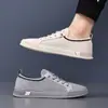 Zapatos Blancos para Hombre, Malla Versátil, Boca Baja, Zapatos Transpirables Tejidos Fly, Zapatos Casuales de Suela Suave a la Moda, Zapatos para Hombre, Cómodos y Versátiles