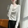 Tricô de manga longa estilo francês, sem esforço chique, elegante e com caimento solto, com decote de um ombro, perfeito como peça base para o outono e inverno