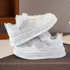 Nuevos Zapatos Deportivos de Verano 2026 para Niños, Tenis Blancos de Malla Transpirable para Guardería, Zapatos Blancos para Niños y Niñas, Tenis