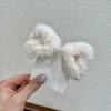 Horquilla de peluche triangular con flequillo para la frente, tamaño pequeño, con agarre, bonita horquilla peluda, tocado, pinza para el pelo de lana de cordero para mujer