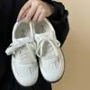 Zapatillas de entrenamiento alemanas de lunares para mujer, nuevo modelo popular 2026, zapatos versátiles transpirables de suela gruesa para primavera/verano, zapatillas casuales de nicho