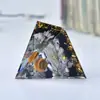 Fábrica de artesanías para decoración de escritorio de oficina en casa con grava de pirámide de cristal de resina epoxi de comercio exterior transfronterizo
