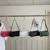 Moda de Verano 2026 Nuevo Bolso de Hombro Versátil Elegante Diseño de Nicho Simple Tejido de Alta Calidad
