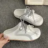 Zapatillas planas antideslizantes de estilo francés de moda para mujer, para usar al aire libre en verano, nuevo modelo 2026, medias pantuflas rojas retro, zapatos Birkenstock