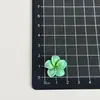 Accesorios DIY de Plumeria Funda para Teléfono Accesorios para el Cabello Pegamento en Crema Resina Venta al por Mayor Pegatinas para Tazas de Agua Hebillas de Zapatos Decoraciones Brillantes