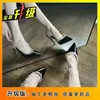 Sapatos femininos estilosos com design de tira única, tachas, bico fino, nova coleção primavera/verão 2026, salto agulha, sandálias versáteis de bico fechado, saltos altos