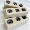 Las almohadillas de nylon son resistentes al desgaste, a altas temperaturas, a la corrosión y al envejecimiento.