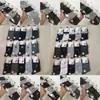 Calcetines deportivos de algodón de canalé alto para hombre, calcetines de tubo, estilo simple, suaves y cómodos, no cansan los pies, venta al por mayor