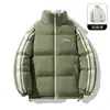 Jaqueta de Algodão Grossa e Forrada com Lã para Casal Inverno 2026 Esportes ao Ar Livre Moda Casual Reversível Casaco Puffer Roupas de Algodão Masculinas