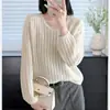 Suéter de cuello en V estilo coreano, top de punto, colección otoño 2026, diseño nuevo, suéter con lentejuelas, top holgado y versátil para mujer