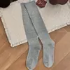 Meias cano médio femininas cinzas para usar com botas, meias de algodão para primavera e outono, meias longas para botas, meias de renda empilhadas de corte alto