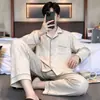 Pijama Cardigan para Hombre Primavera y Otoño Imitación Algodón Manga Larga 2026 Estilo Nuevo Talla Grande Holgado Conjunto de Ropa para el Hogar para Todas las Estaciones
