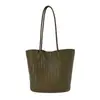 Bolsa de palha tecida estilo retrô coreano, grande capacidade, adequada para ir ao trabalho, uso casual e uso diário; uma bolsa de ombro elegante e versátil que também pode ser carregada sob o braço