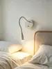 Luminária de Parede Moderna de Luxo Leve para Quarto Lâmpada de Parede para Fundo de Quarto de Hotel Designer Personalidade Criativa Mangueira Flexível Luminária de Leitura de Cabeceira