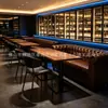 Conjunto de Mesa e Cadeiras Estilo Vintage para Bar e Bistrô, Loja de Chá com Leite e Café, Sala de Charutos, Sofá de Canto para Restaurante, Mesa de Madeira Maciça