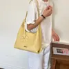 Bolso de Axila Tejido de Gran Capacidad para Mujer 2026 Otoño Nuevo Elegante Casual Bolso Madre-Hijo Bolso Tote Transfronterizo para Viajes