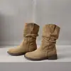 Botas de caballero plisadas a media pantorrilla apiladas nuevas Botas Rad tacón de mujer 2026 motocicleta hermosa moda tacón grueso longitud media versátil otoño