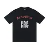 Las camisetas Trapstar están disponibles constantemente, una marca de moda hip-hop de la calle estadounidense, que ofrece camisetas unisex de manga corta holgadas para el verano.