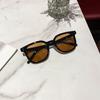 Gafas de Sol Modelo Nuevo 2026 Cuadradas Marco Grueso Simple, Amarillo Translúcido Semi-Transparente Color Té, Gafas de Sol Retro de Moda Unisex para Prescripción