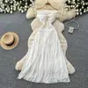 Vestido blanco de estilo resort francés con hombros descubiertos, línea A, para mujer, de verano, sin mangas, entallado en la cintura, adelgazante, elegante, largo