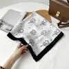 Bufanda de Algodón Lino Seda Espiga de Moda y Versátil con Estampado de Cadena de Alta Gama, Bufanda Decorativa para Cuello, Bufanda para Mujer al por Mayor