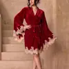 Novo roupão de noite sexy de outono e inverno para mulheres, veludo dourado com renda e mangas sino, roupão de noiva para a manhã, camisola, roupão de banho