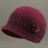 Gorro de punto forrado de forro polar a prueba de viento y resistente al frío para otoño e invierno, diseñado para proteger las orejas, para madres de mediana edad y mayores