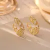 Brincos Envolventes Flor Vazada Banhados a Ouro Real, Brincos de Design Criativo Exquisitos da Moda de Alto Padrão, Brincos Estilo Europeu e Americano