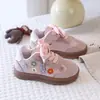 Zapatillas florales para niñas modelo nuevo primavera y otoño 2026 zapatos deportivos casuales para niños para niñas