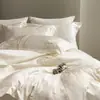 Juego de Cama de Cuatro Piezas Estilo Villa de Lujo Ligero Estilo Francés con Colcha, Algodón Puro Bordado
