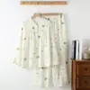 Novo pijama simples de algodão puro com gola redonda e dupla camada de gaze para mulheres, conjunto de roupa de casa solta de gaze de algodão fino para primavera, outono e verão