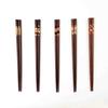 Palillos chinos de madera maciza rojos de estilo chino para el hogar, con tiras de colores de madera empalmadas creativas, palillos para una persona, palillos japoneses retro para adultos, venta al por mayor