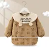 Babero de terciopelo de cristal para bebé, impermeable, antidesgaste, con bolsillo de arroz, para otoño e invierno, delantal para madre y bebé.