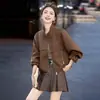 Estilo nuevo 2026, corte holgado, chaqueta casual estilo coreano, top versátil, chaqueta corta de moda con cuello alto, ligera