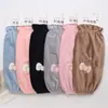 Estilo Novo Outono e Inverno Mangas Longas Femininas, Mangas Protetoras Bordadas Estudantis Anti-Manchas da Moda Atacado
